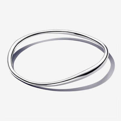Pulseira com design orgânico